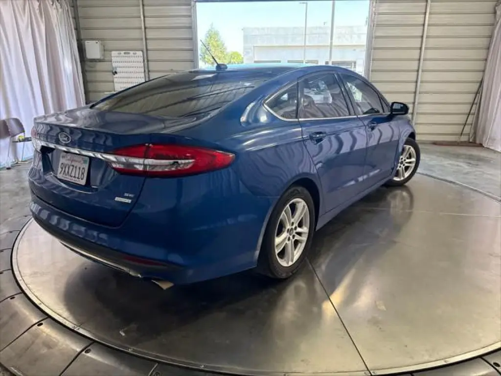 Ford Fusion 2018 SE 4dr Sedan