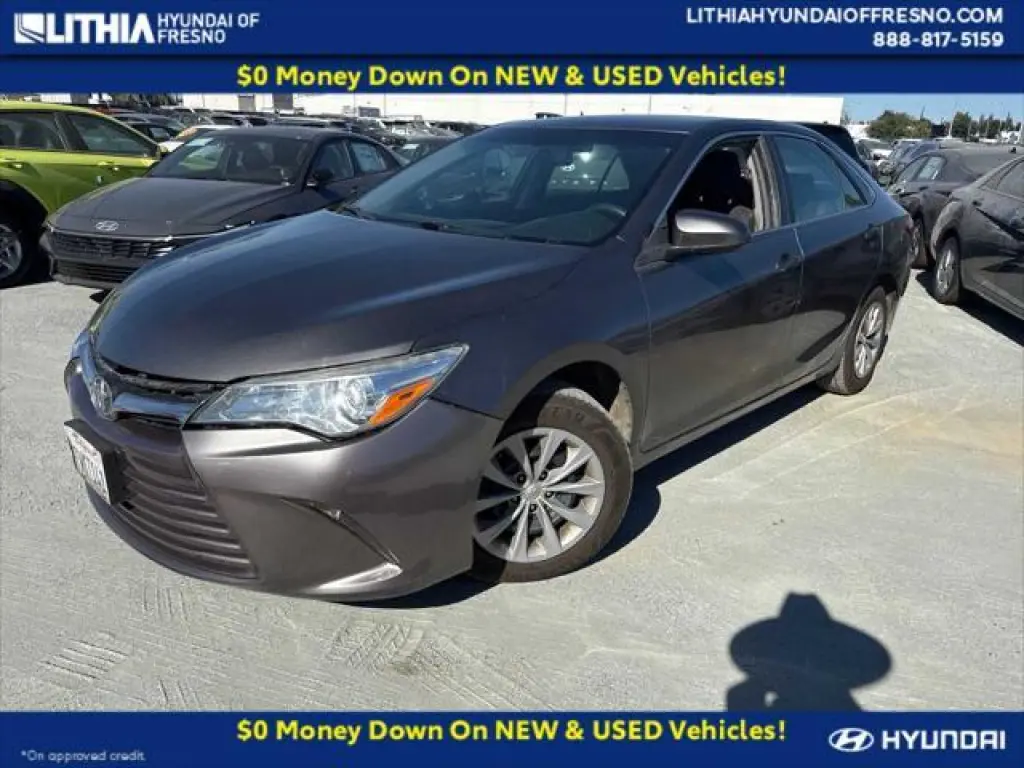 Toyota Camry 2015 LE 4dr Sedan