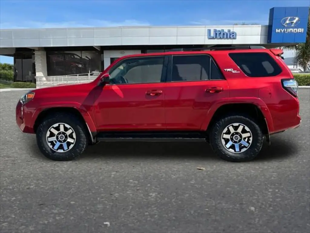 Toyota 4Runner 2020 4x4 SR5 4dr SUV