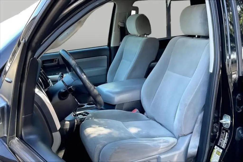 Toyota Sequoia 2019 4x4 SR5 4dr SUV