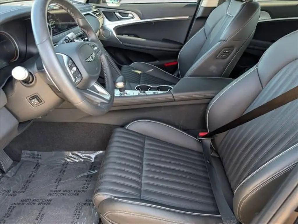 Genesis G70 2026 AWD 2.5T Prestige 4dr Sedan