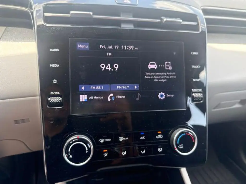 Hyundai TUCSON 2024 SE 4dr SUV