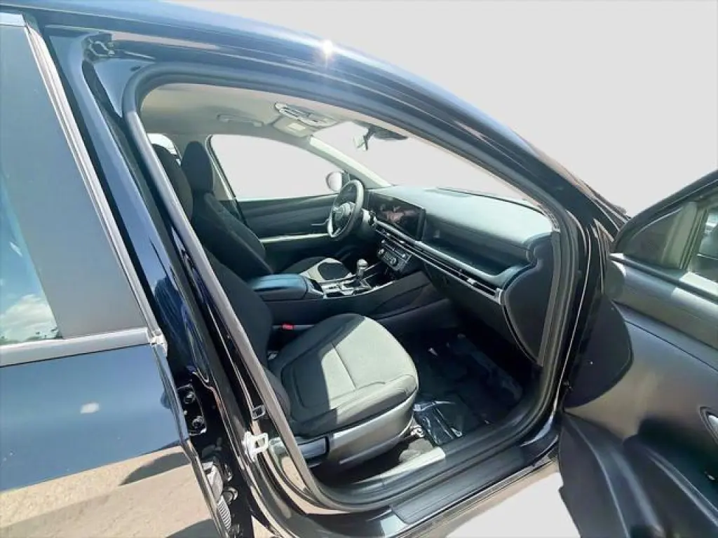 Hyundai TUCSON 2025 SE 4dr SUV