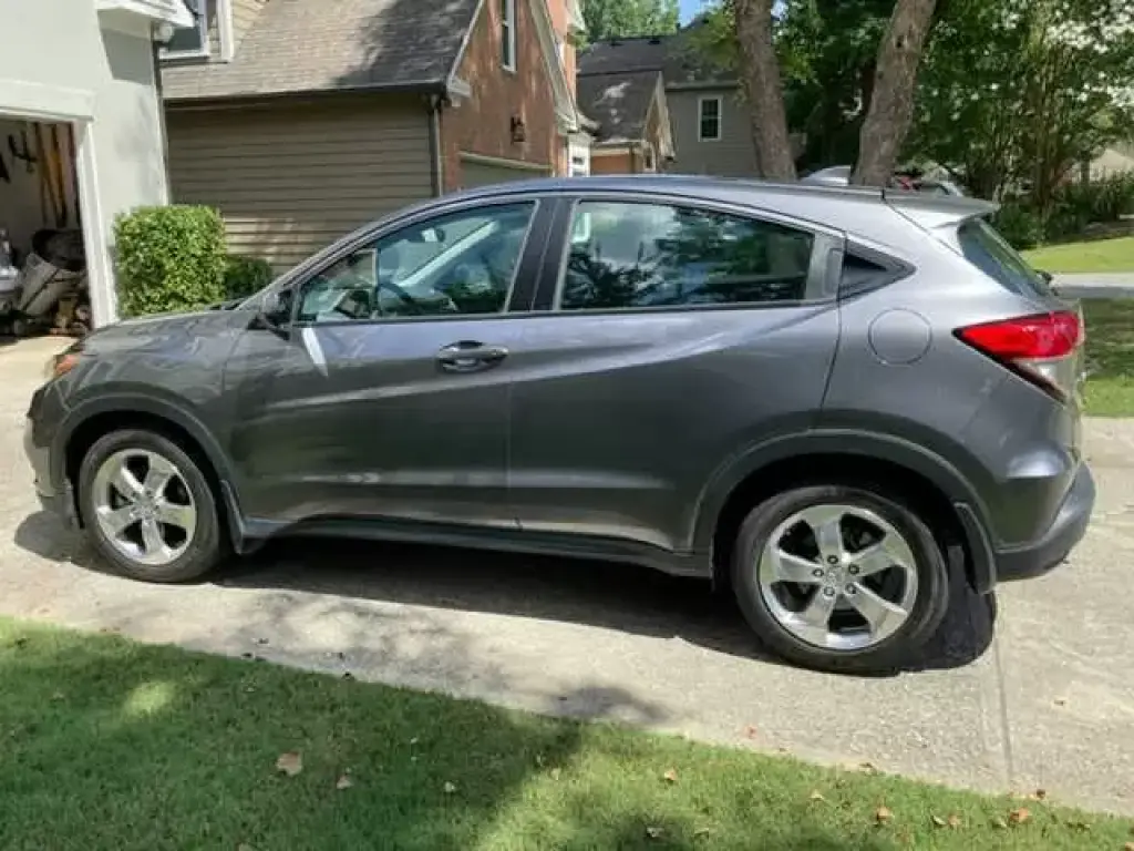HR-V LX --- 2019 --- HONDA