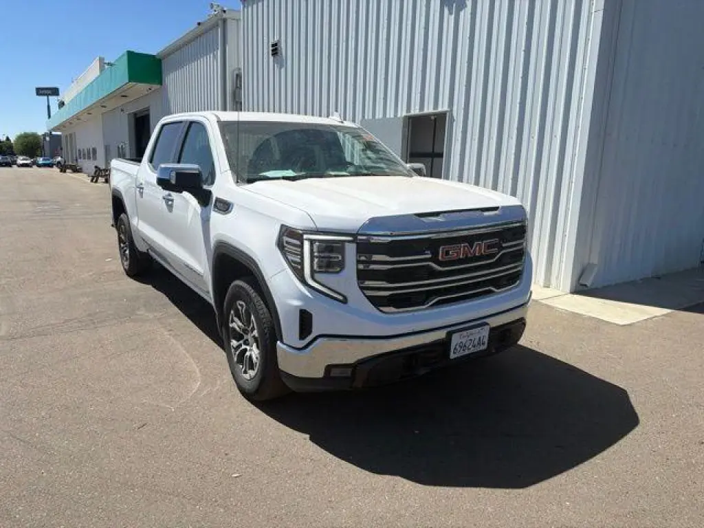 GMC Sierra 1500 2025 4x2 SLT 4dr Crew Cab 5.8 ft. SB