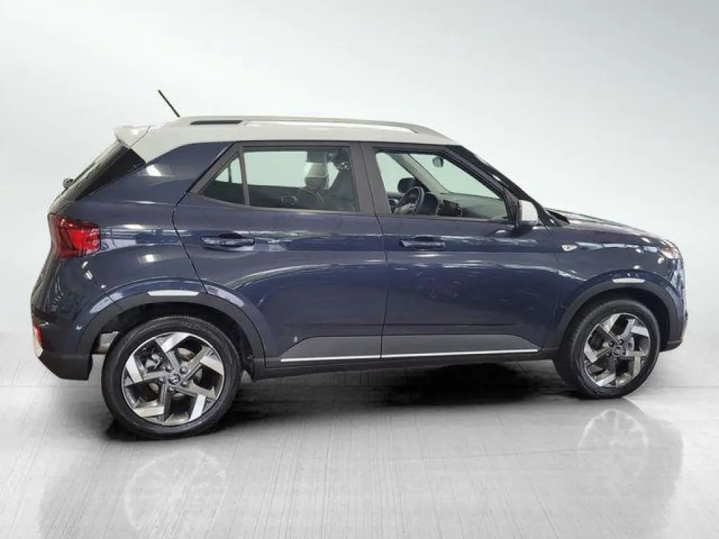 Hyundai VENUE 2025 Limited 4dr Crossover