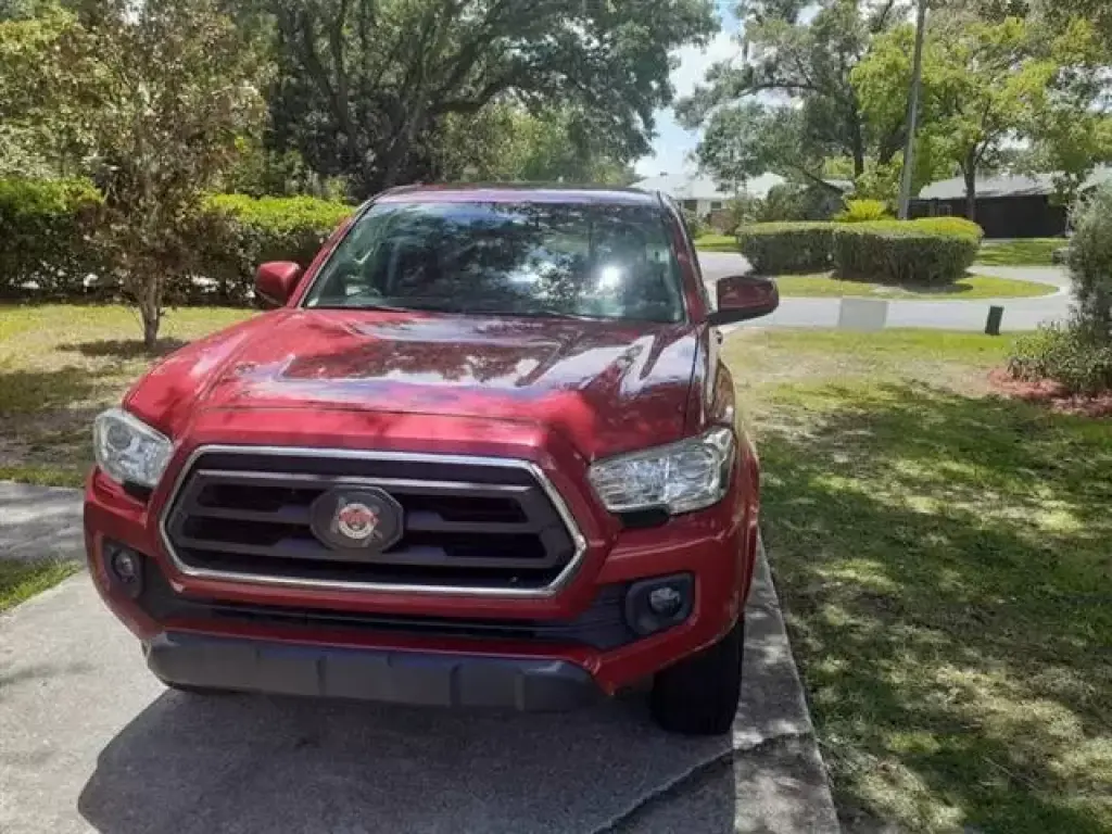 2020 Tacoma SR5 4DR