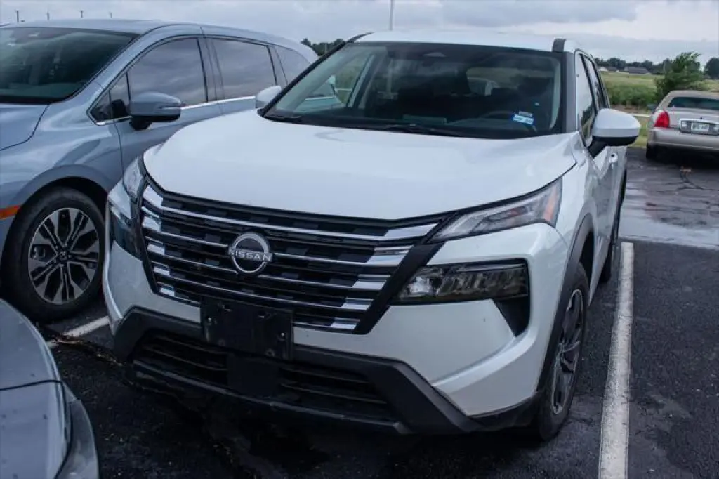 Nissan Rogue 2025 SV 4dr Crossover