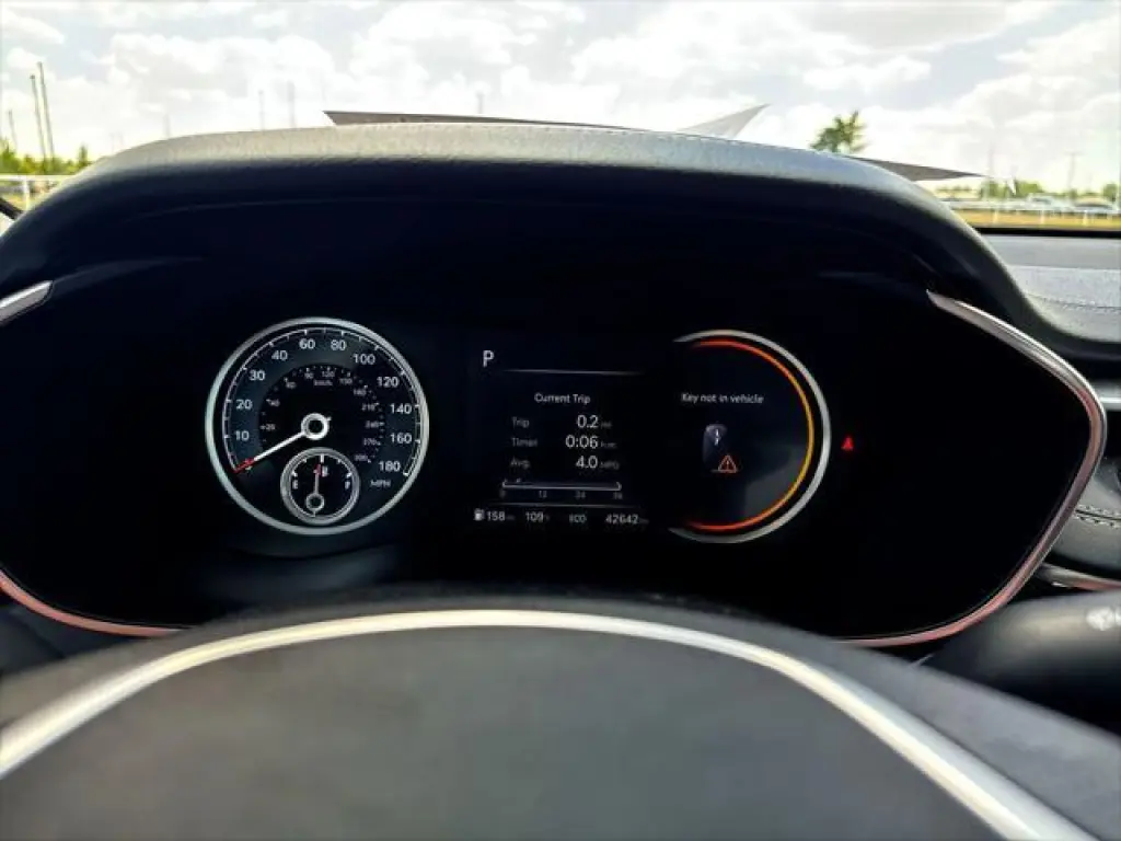 Genesis G70 2025 2.5T Standard 4dr Sedan