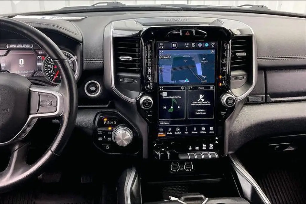 Ram 1500 2022 4x4 Laramie 4dr Crew Cab 5.6 ft. SB Pickup