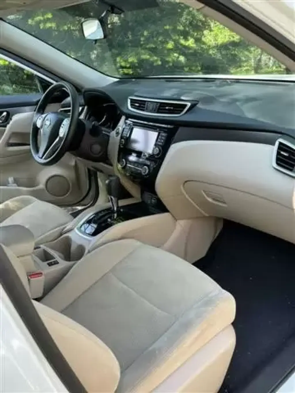 2016 Nissan Rogue SV Pkg