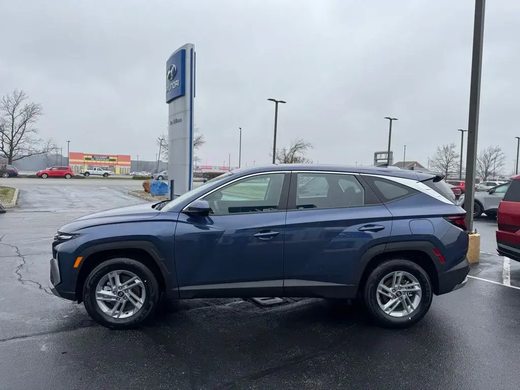 Hyundai TUCSON 2026 AWD SE 4dr SUV