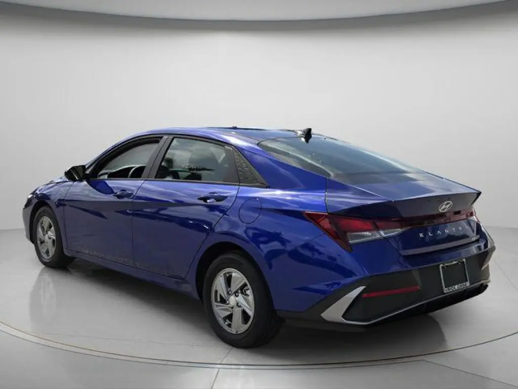 Hyundai ELANTRA 2026 SE 4dr Sedan
