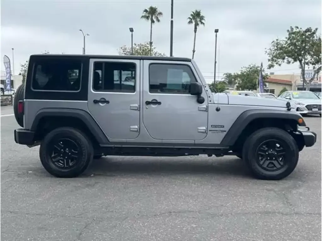 2018 Jeep Wrangler Unlimited S