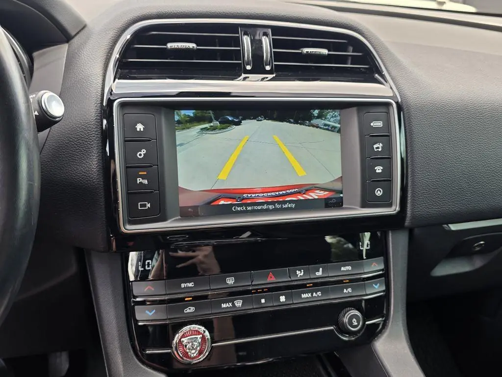 Jaguar F-PACE 2018 AWD 25t Prestige 4dr SUV