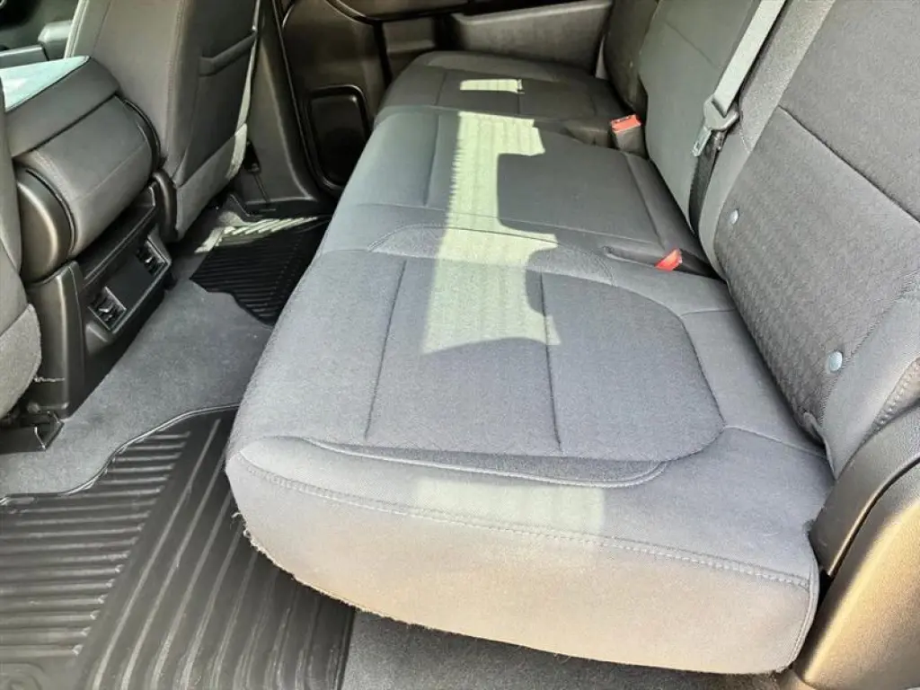 2022 Chevrolet Silverado 1500 Limited Custom Crew Cab Short Box 2WD
