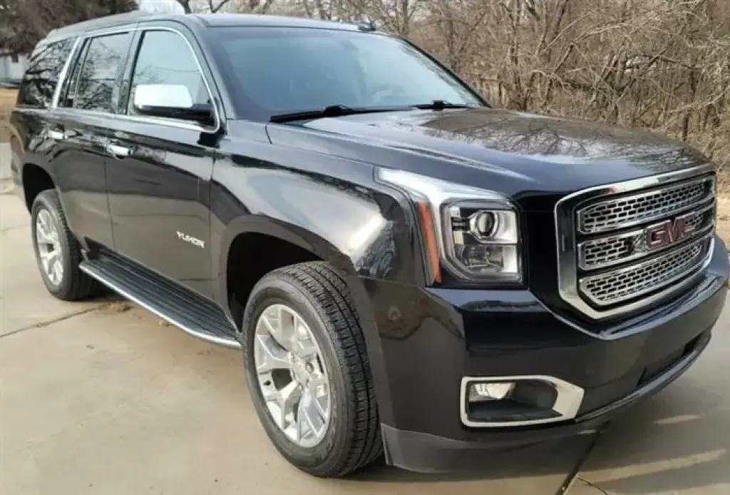 2017 GMC Yukon SLE