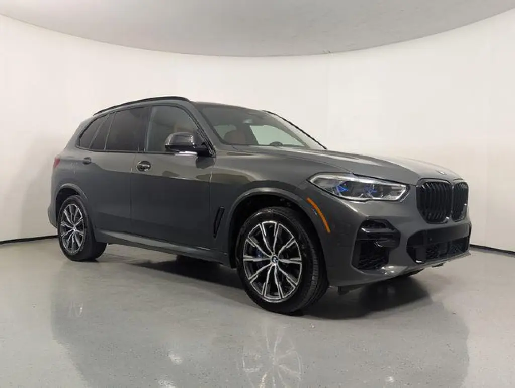 BMW X5 2023 tracción en todas las ruedas M50i vehículo deportivo de actividad 4p