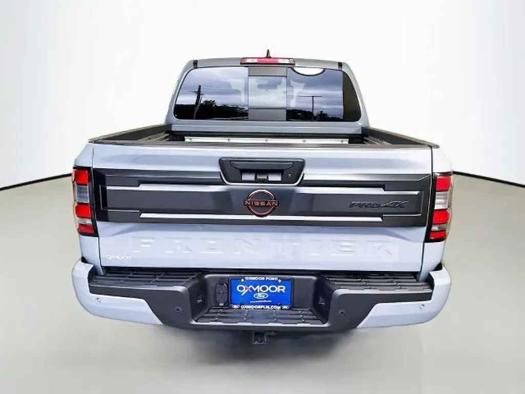 Nissan Frontier 2025 4x4 PRO-4X 4dr Crew Cab 5 ft. SB