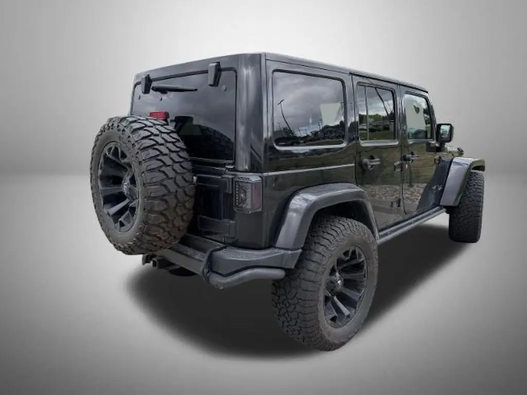 Jeep Wrangler Unlimited 2017 4x4 Sahara 4dr SUV