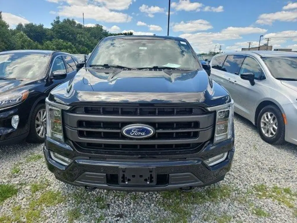 Ford F-150 2023 4x4 Lariat 4dr SuperCrew 5.5 ft. SB
