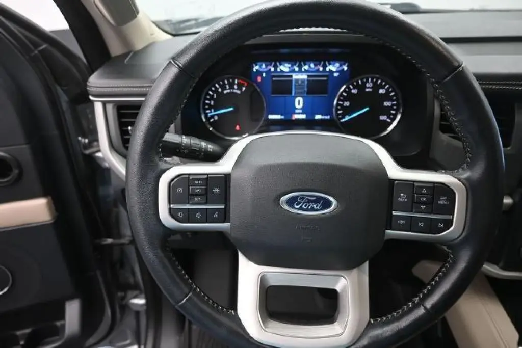 Ford Expedition 2022 4x2 XLT 4dr SUV