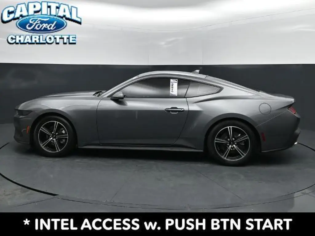 Ford Mustang 2025 EcoBoost 2dr Fastback
