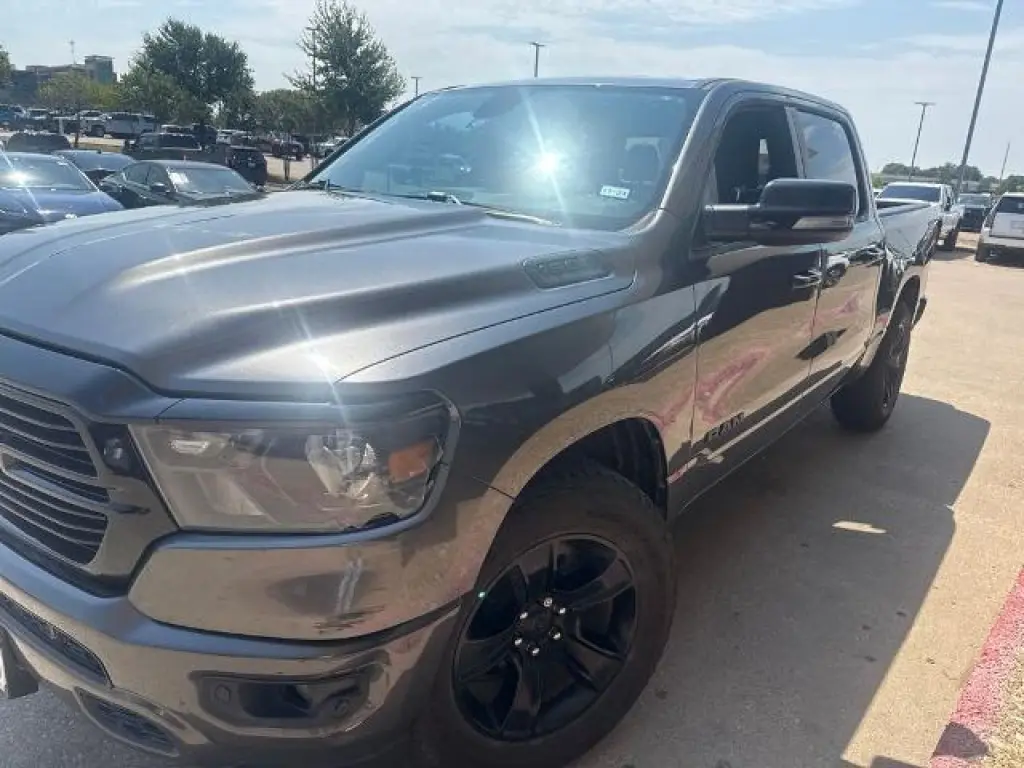 Ram 1500 2021 4x4 Big Horn 4dr Crew Cab 5.6 ft. SB Pickup