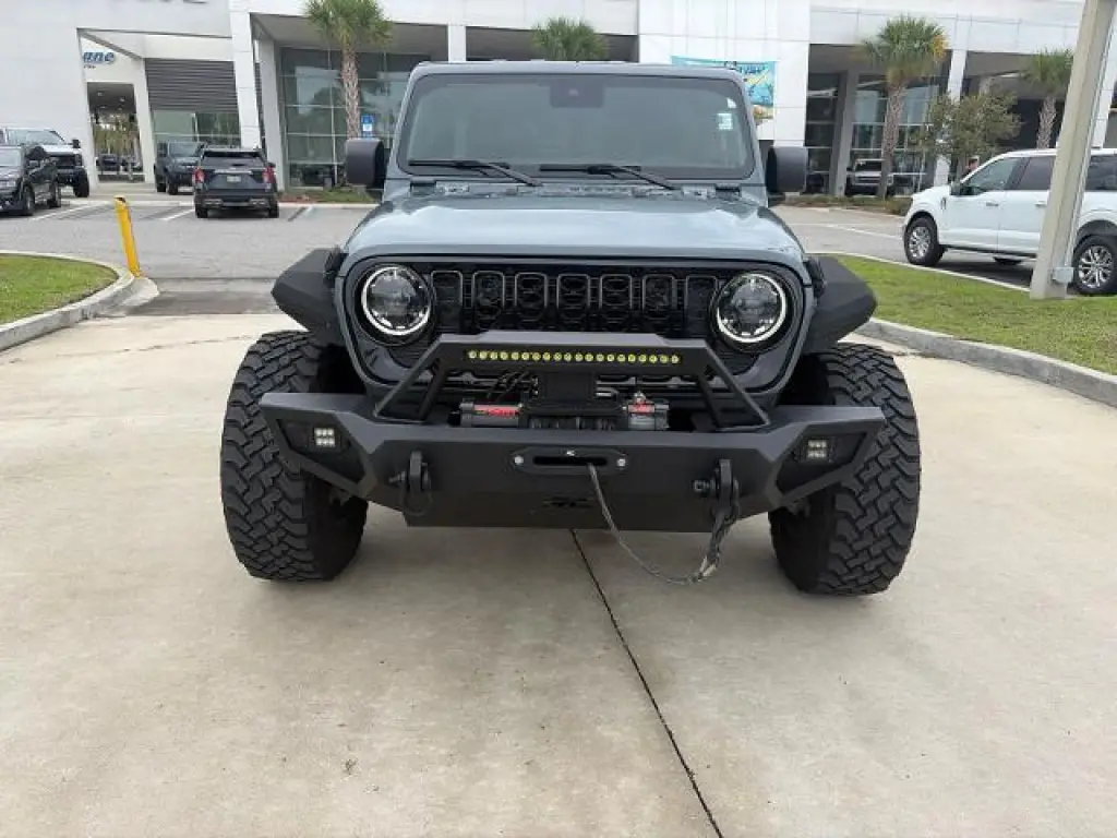 Jeep Wrangler 2024 4x4 Sport SUV de 4 puertas