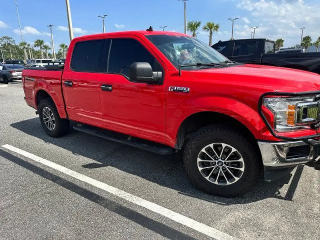 Ford F-150 2019 4x4 XLT 4dr SuperCrew batea de 5.5 pies