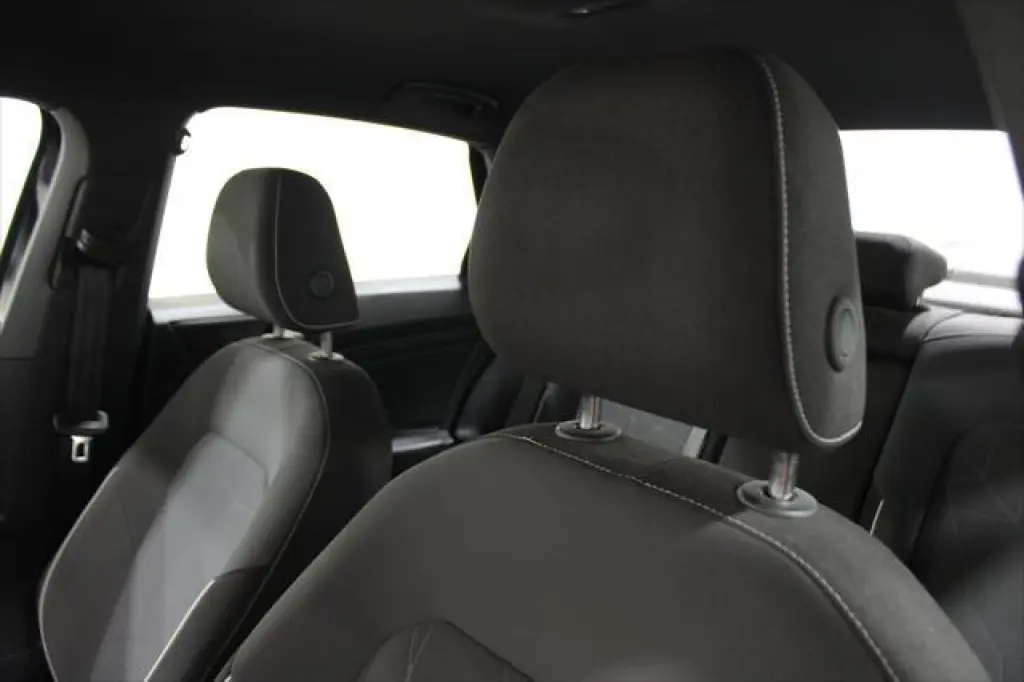 Volkswagen Jetta 2025 Sport 4dr Sedan