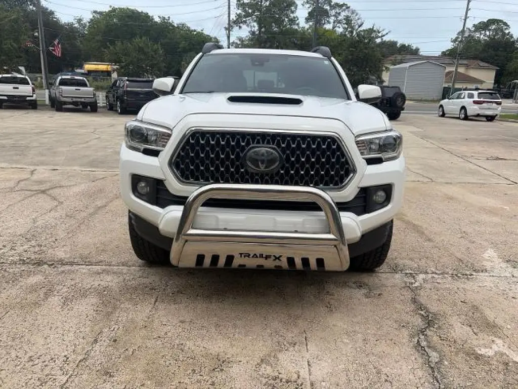 Toyota Tacoma 2019 4x4 TRD Sport 4 puertas Doble Cabina batea de 5.0 pies transmisión automática de 6 velocidades
