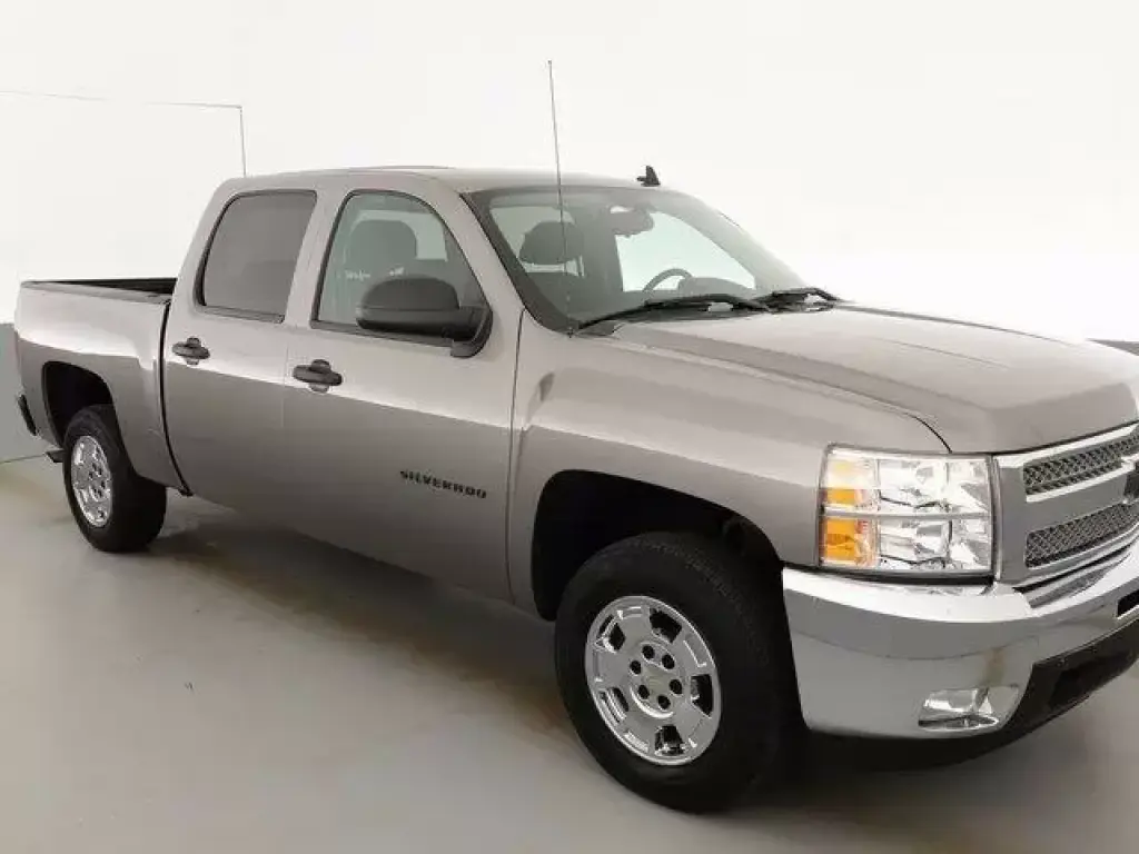 2013 Chevy Silverado LT 4x4 4D