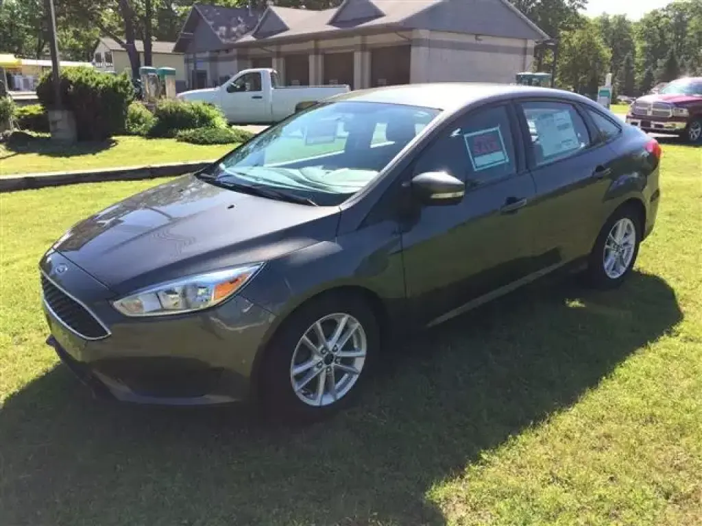 2015 Ford Focus SE Sedan