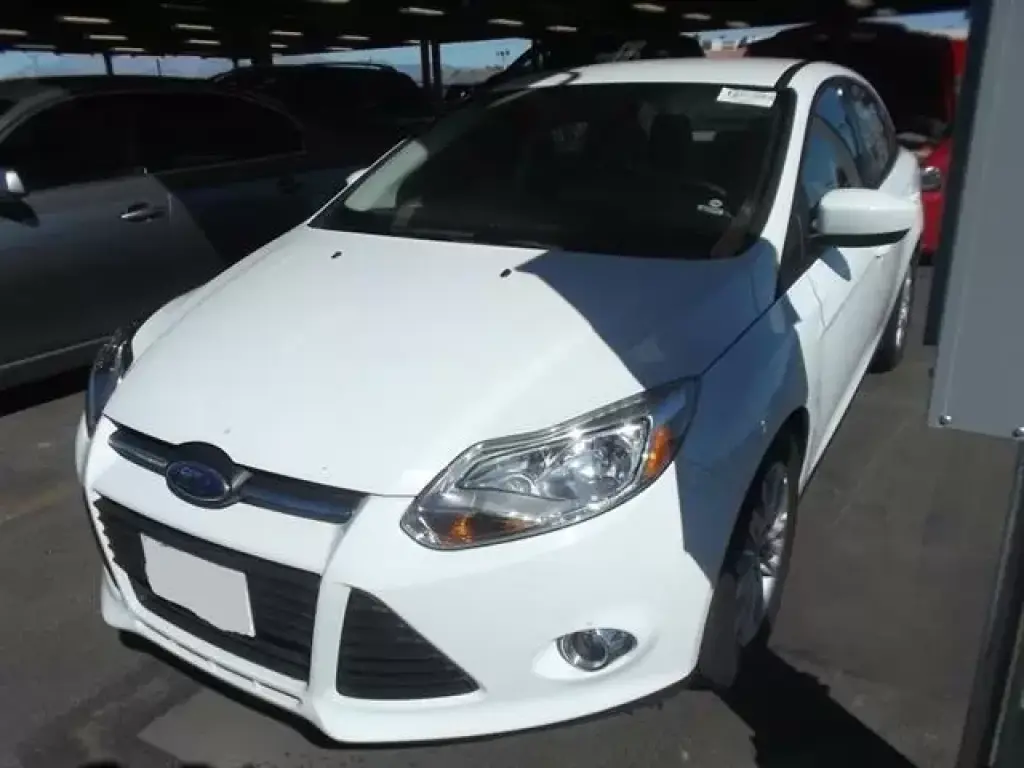 2012 Ford Focus SEL Sedan 4D