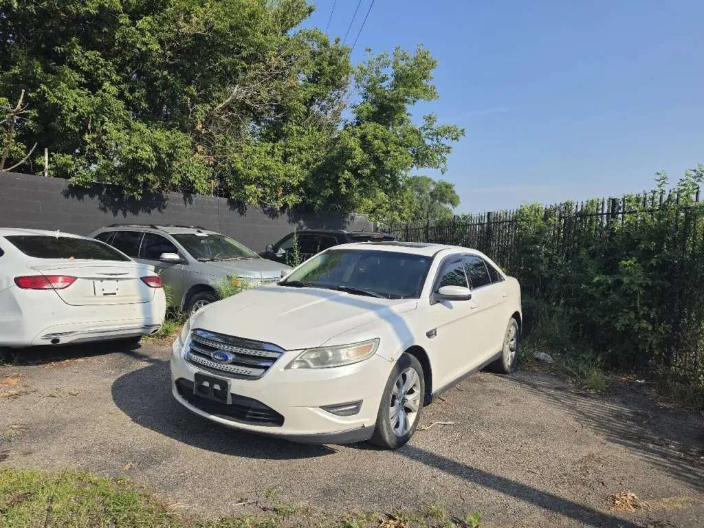 Ford Taurus 2011