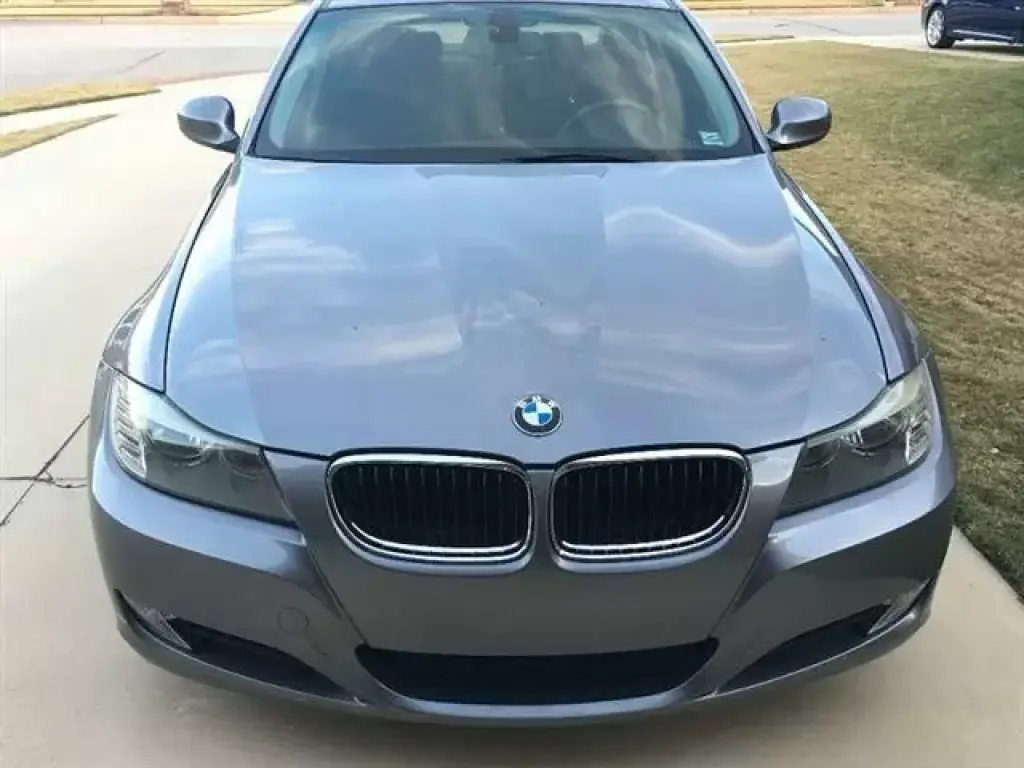2010 BMW 328i Sedan 4D
