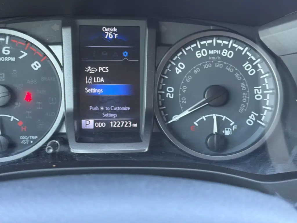 Toyota Tacoma 2022 4x4 TRD Sport 4dr Double Cab 5.0 ft SB 6A