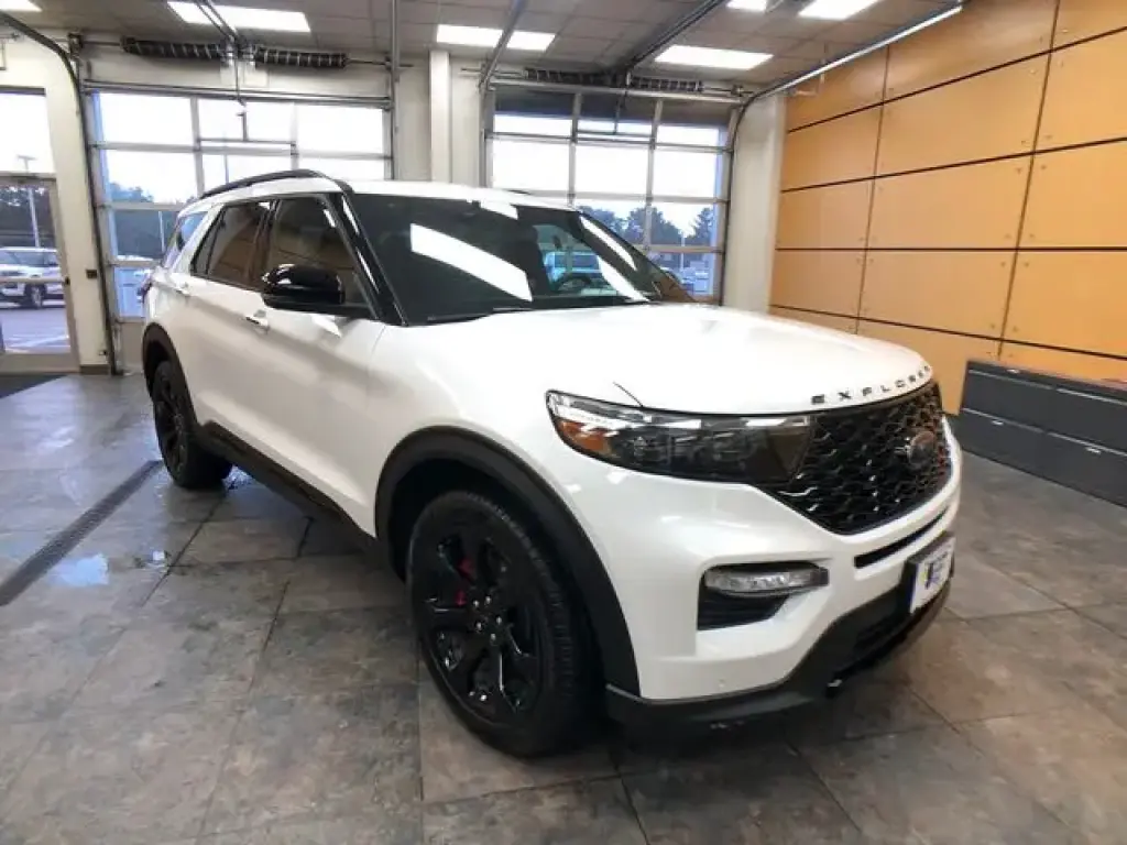 Ford Explorer 2023 AWD ST 4 puertas SUV