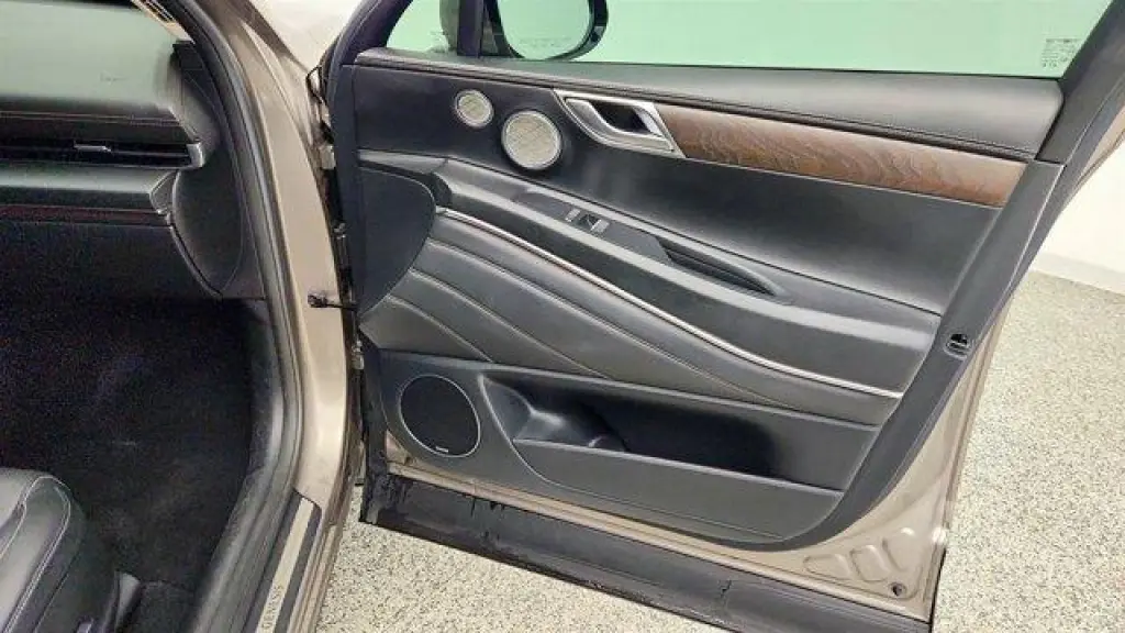 Genesis GV80 2021 2.5T 4dr SUV