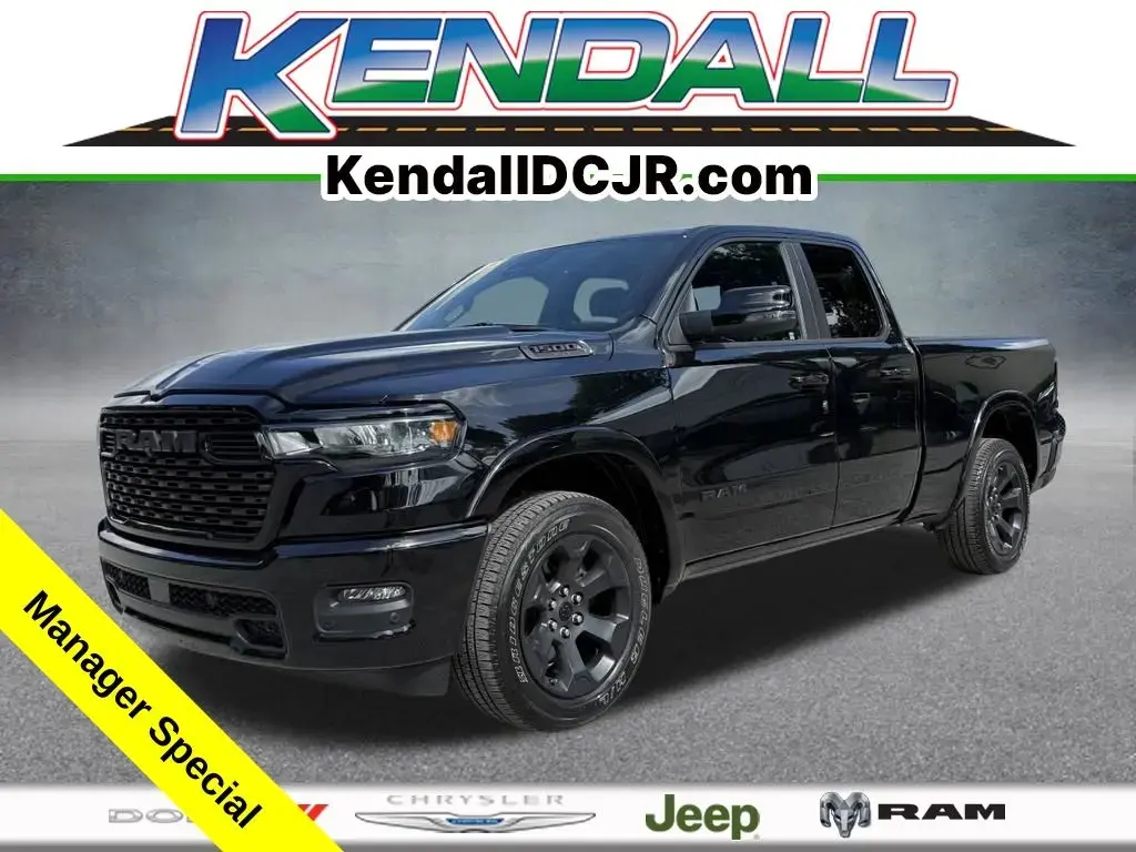 Ram 1500 2025 4x4 Big Horn 4 puertas Quad Cab 6.4 pies. Pickup SB