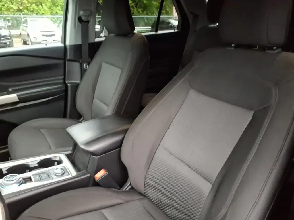 Ford Explorer 2023 AWD XLT 4dr SUV