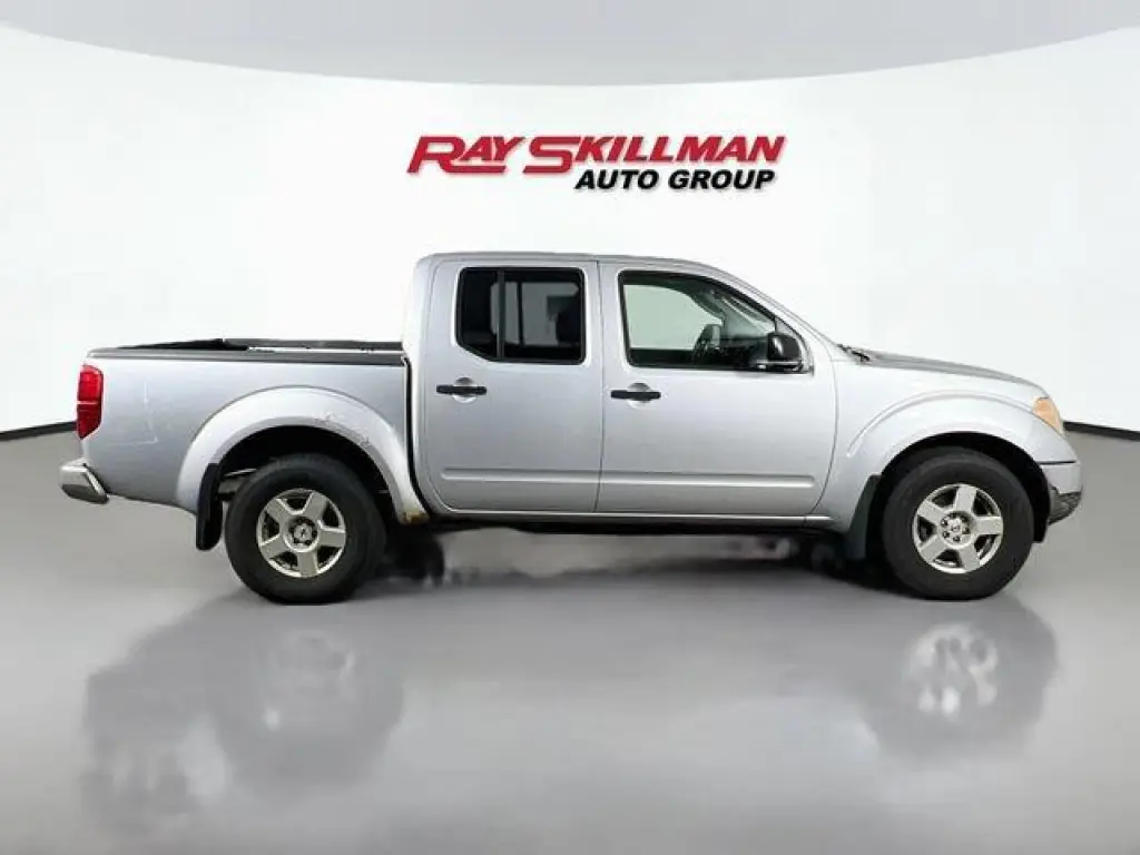 Nissan Frontier 2008 4x4 SE V6 4dr Crew Cab 5.0 ft. SB Pickup 6M