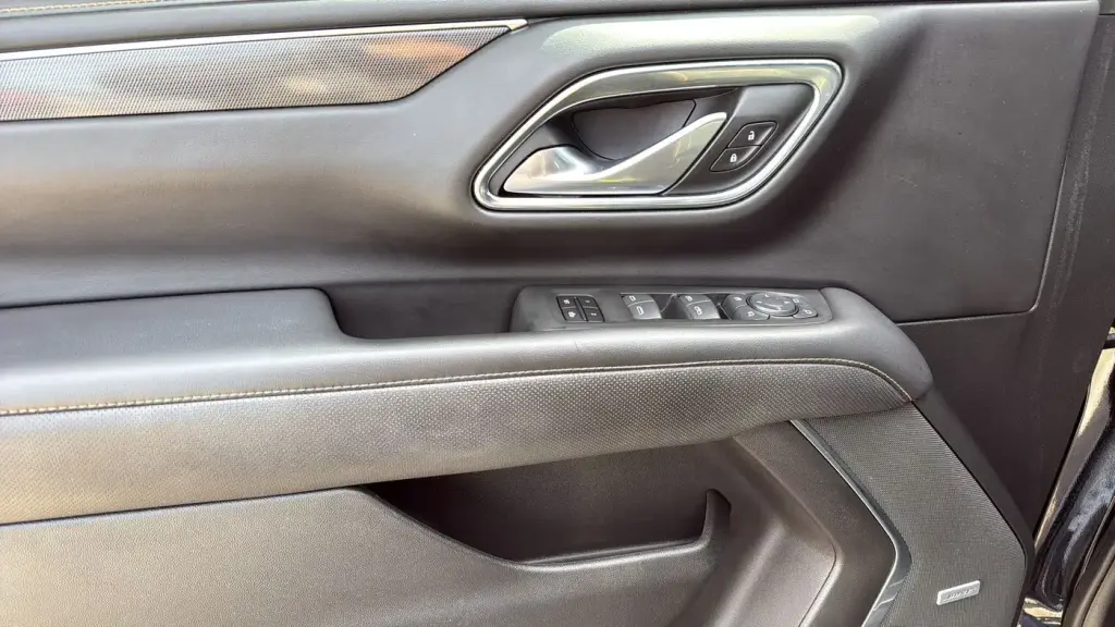 GMC Yukon 2022 4x4 AT4 4 puertas SUV