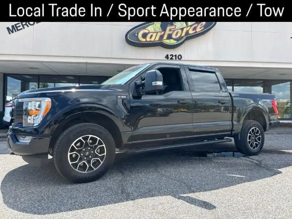 Ford F-150 2023 4x4 XLT 4 puertas SuperCrew 5.5 pies. SB