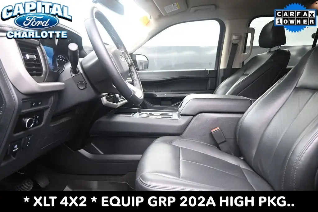 Ford Expedition 2024 4x2 XLT 4 puertas SUV