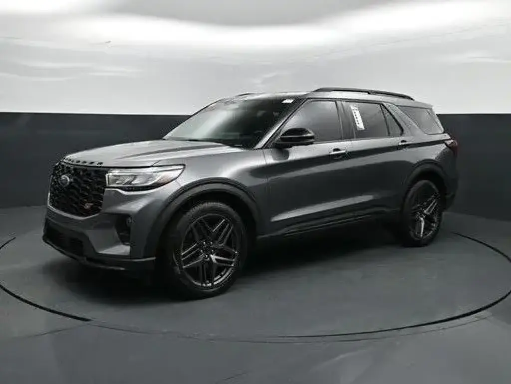 Ford Explorer 2025 AWD ST 4 puertas SUV