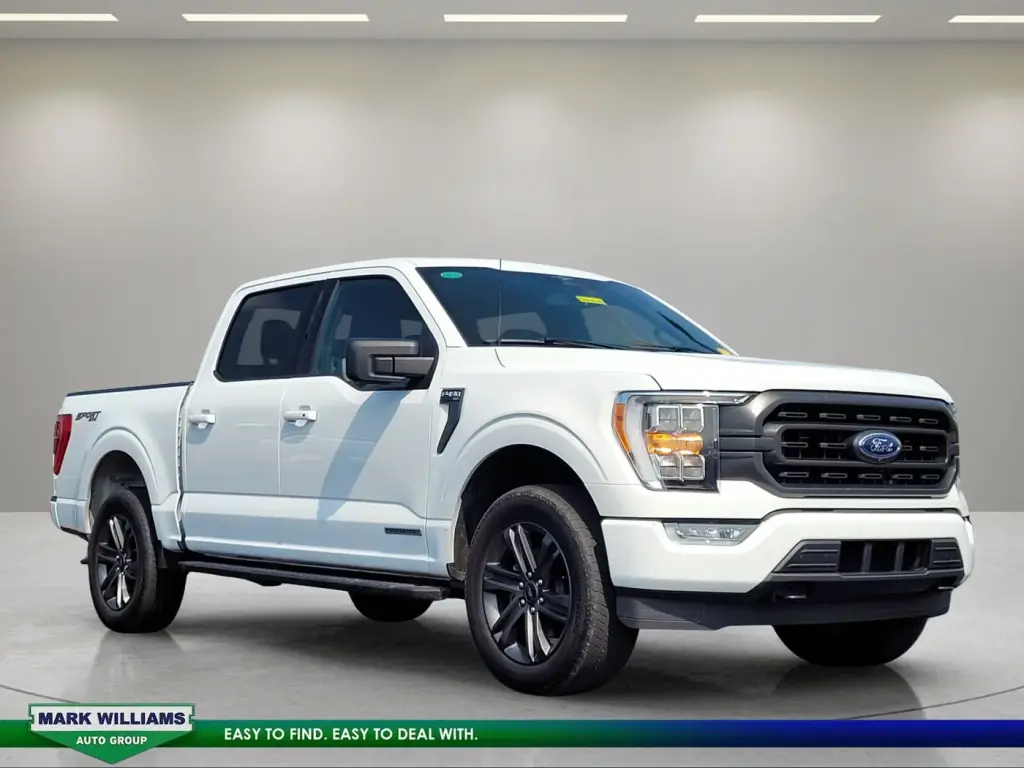 Ford F-150 2023 4x4 XLT 4 puertas SuperCrew 6.5 pies SB