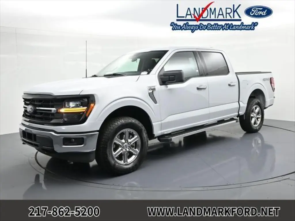 Ford F-150 2025 4x4 XLT 4 puertas SuperCrew 5.5 pies SB