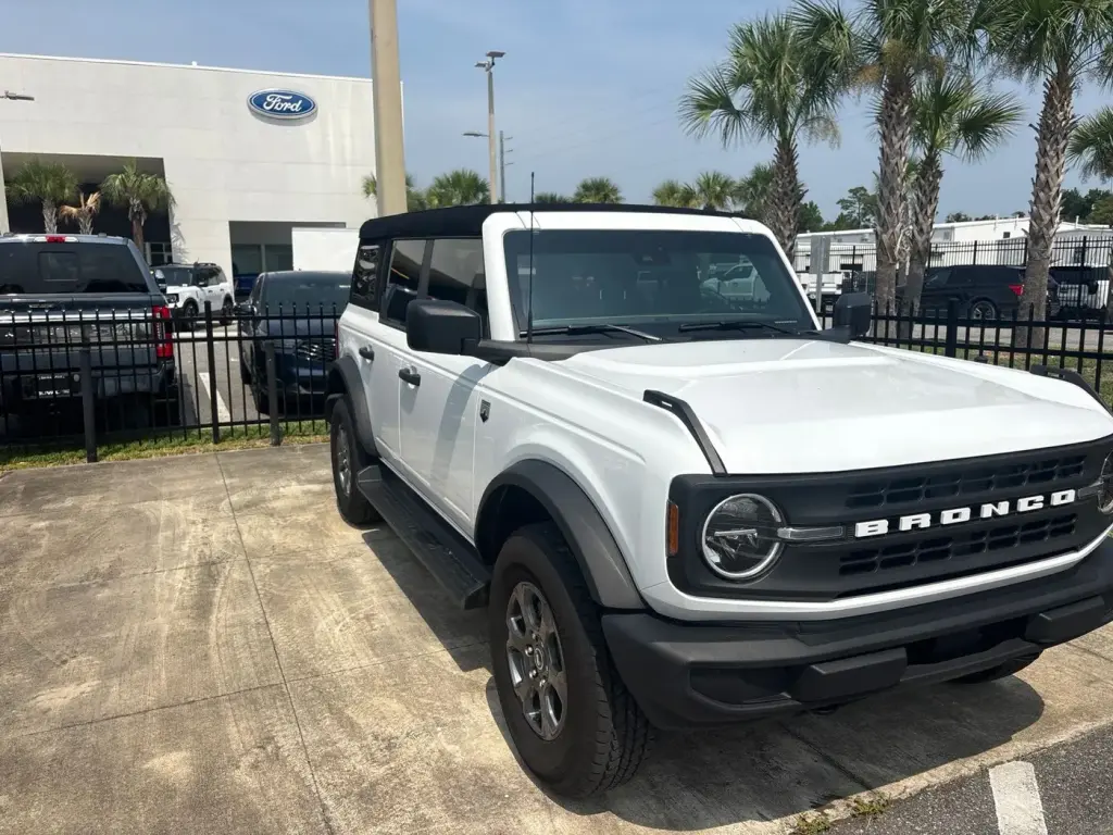 Ford Bronco 2025 4x4 Big Bend 4 puertas SUV